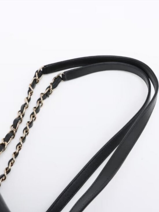 Chanel CC Logo Matelasse Caviar Skin Chain Backpack Black main image 12